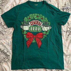 FRIENDS TV Show T-Shirt Central Perk Christmas Wreath Unisex Large